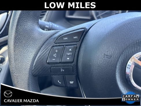 Used 2016 MAZDA MAZDA3 i Sport w/ Preferred Equipment Package image 9