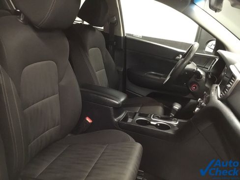 Used 2021 Kia Sportage LX image 34