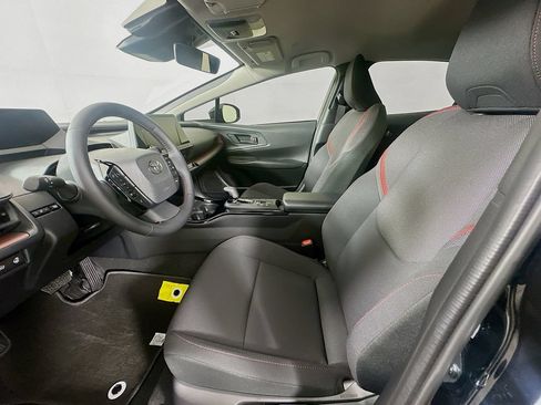 Certified 2026 Toyota Prius Plug-In Hybrid FWD image 20
