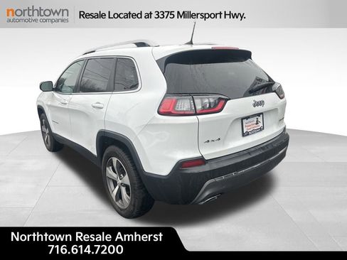 Used 2021 Jeep Cherokee Limited image 3