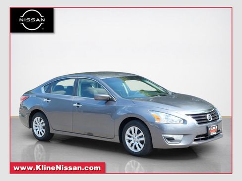 Used 2015 Nissan Altima 2.5 S w/ Power Driver Seat Package FWD image 1