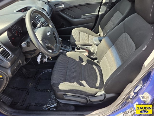 Used 2017 Kia Forte LX FWD image 10