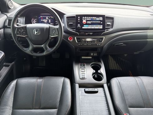 Used 2022 Honda Passport TrailSport image 14