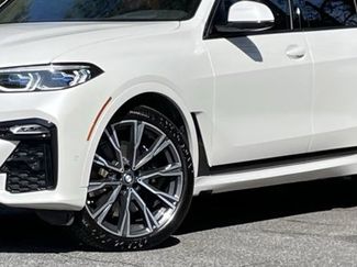 Used 2022 BMW X7 M50i video 2