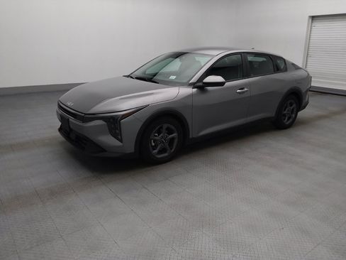 Used 2025 Kia K4 FWD image 2