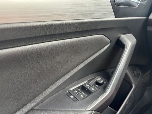 Used 2025 Volkswagen Jetta Sport image 20