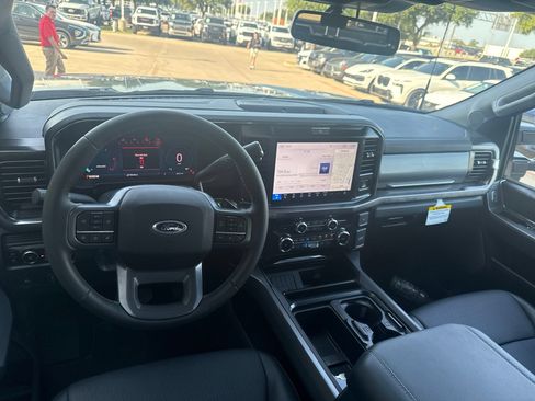 Used 2026 Ford F450 Lariat AWD/4WD image 6