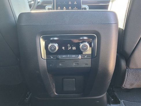 New 2026 GMC Yukon Elevation w/ Elevation Premium Package image 53