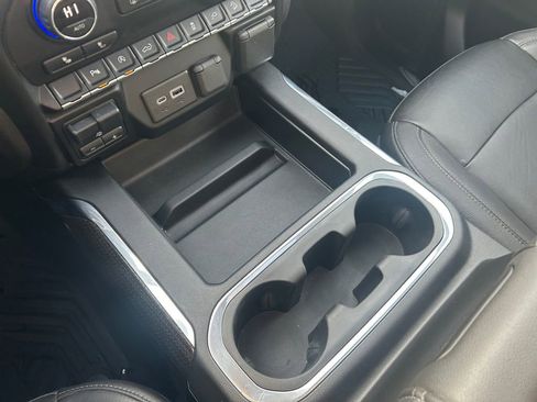 Used 2020 Chevrolet Silverado 1500 LT Trail Boss image 20