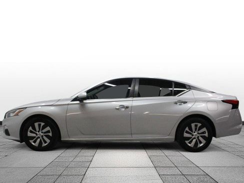Used 2020 Nissan Altima 2.5 S image 4