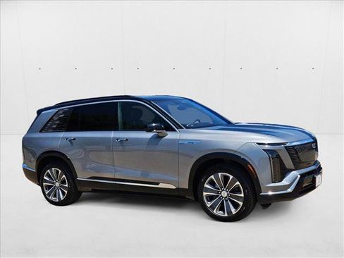 New 2026 Cadillac Vistiq Luxury image 7