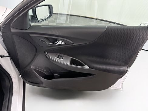 Used 2023 Chevrolet Malibu LT image 29