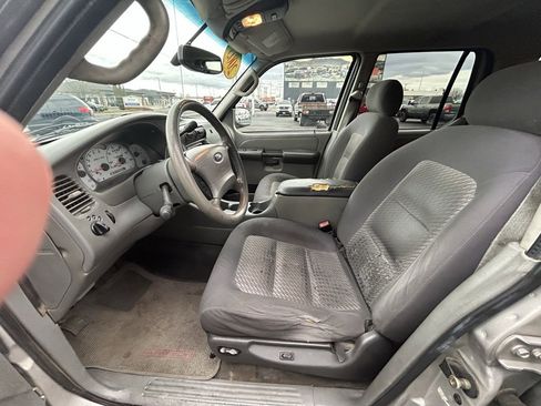 Used 2003 Ford Explorer Sport Trac XLS image 14