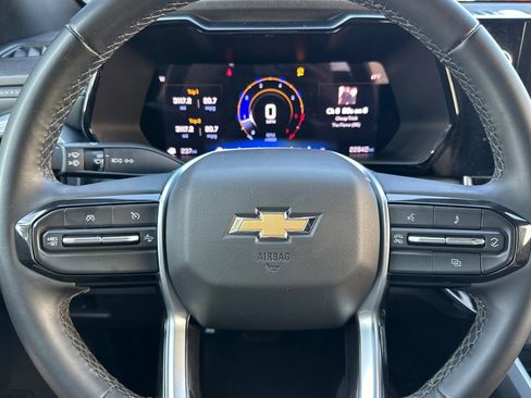 Used 2024 Chevrolet Colorado LT w/ LT Convenience Package image 23