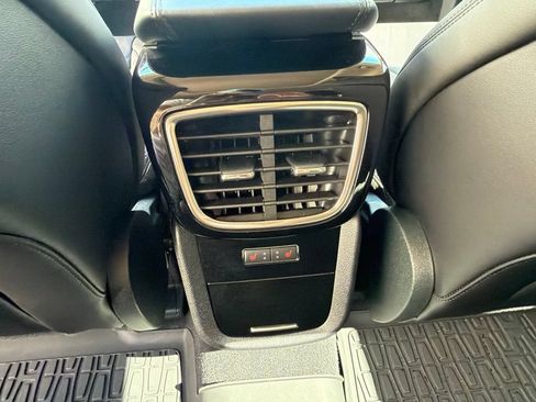 Used 2022 Lincoln Nautilus Reserve w/ Equipment Group 201A FWD image 16