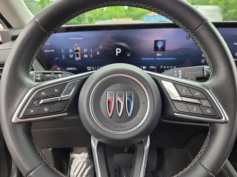 Used 2024 Buick Envision Preferred AWD/4WD image 23