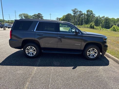 Used 2017 Chevrolet Tahoe LT AWD/4WD image 3
