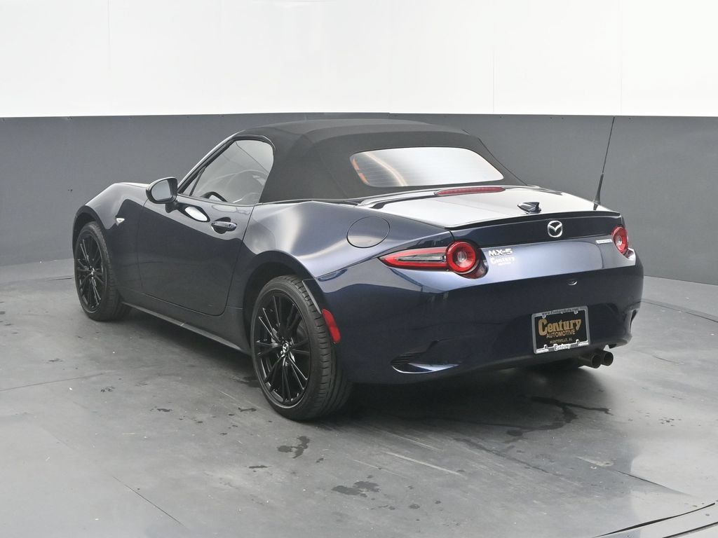 Used 2025 MAZDA MX-5 Miata Club RWD image 3