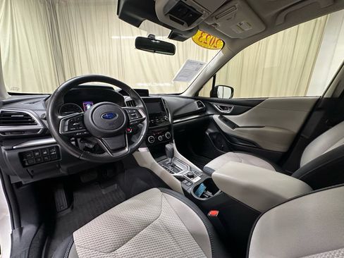 Used 2023 Subaru Forester Premium AWD/4WD image 26