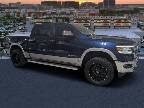 Used 2021 RAM 1500 Laramie AWD/4WD image 1