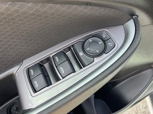 Used 2024 Chevrolet Malibu LT image 10