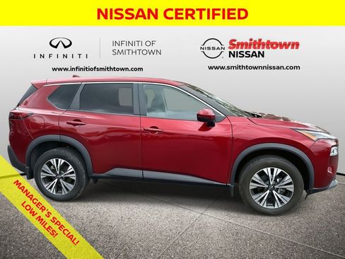Certified 2022 Nissan Rogue SV image 6