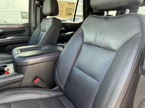 Used 2022 Chevrolet Tahoe RST w/ Luxury Package RWD image 27