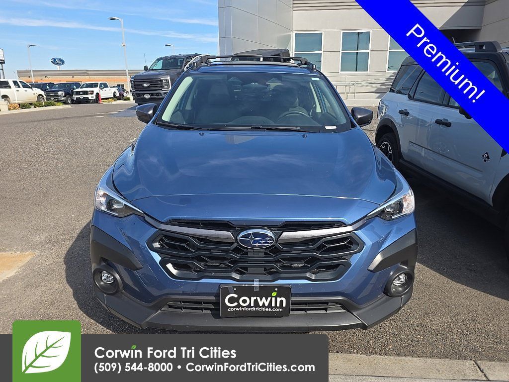 Used 2024 Subaru Crosstrek 2.0i Premium AWD/4WD image 5