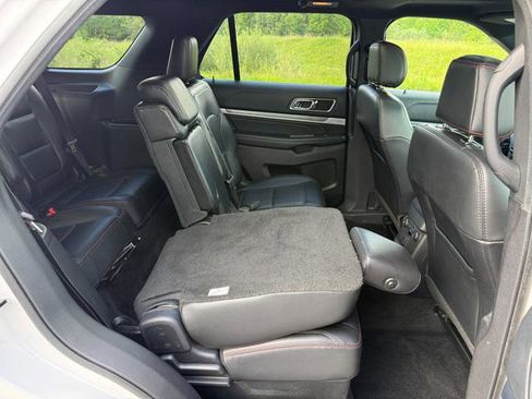 Used 2017 Ford Explorer Sport AWD/4WD image 22