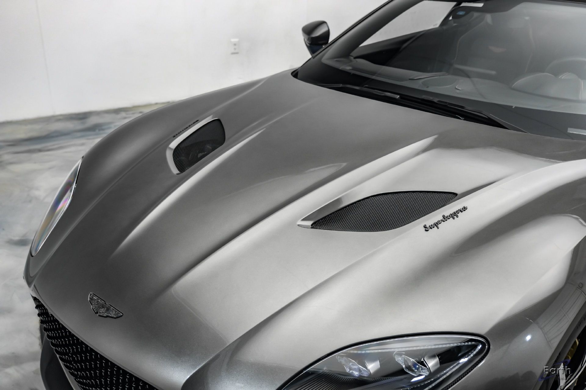 Used 2019 Aston Martin DBS Superleggera RWD image 34