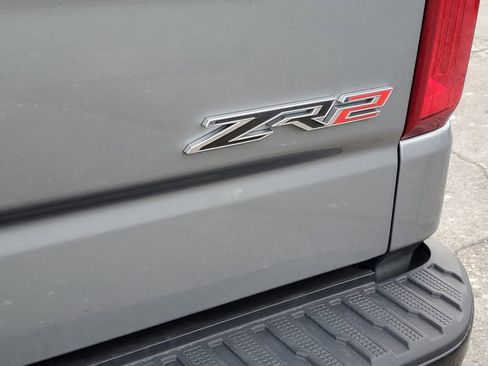 Used 2024 Chevrolet Silverado 1500 ZR2 image 33