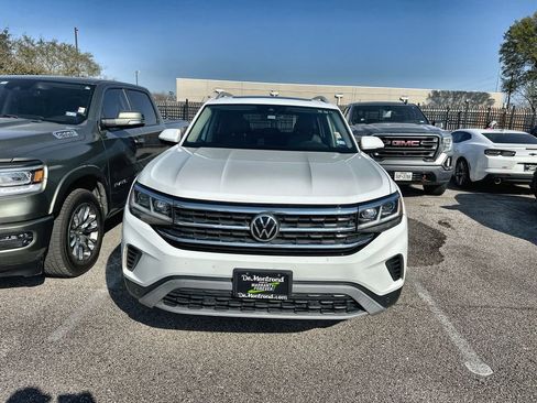 Used 2021 Volkswagen Atlas SEL image 2