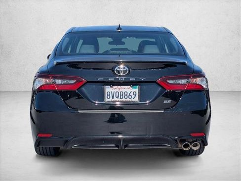 Used 2021 Toyota Camry SE w/ Carpet Mat Package (TMS) FWD image 7