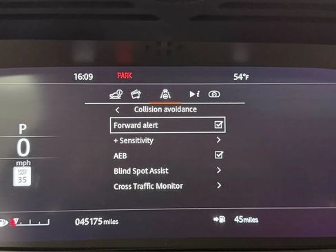 Used 2020 Land Rover Discovery HSE AWD/4WD image 14