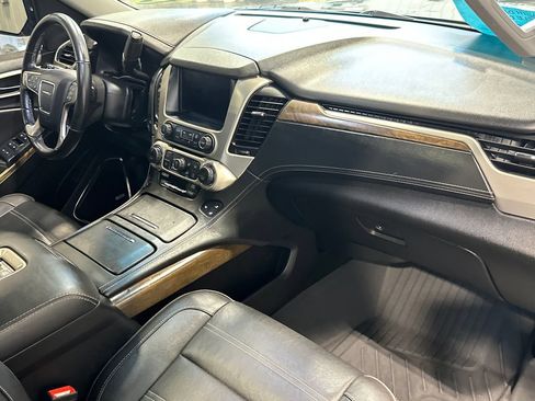 Used 2018 GMC Yukon Denali w/ Denali Ultimate Package AWD/4WD image 34