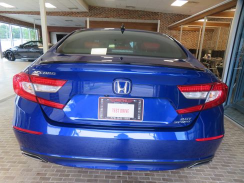 Used 2021 Honda Accord Sport image 66