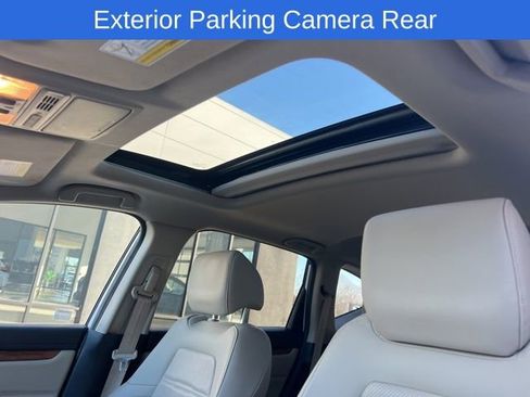 Used 2022 Honda CR-V Touring image 13