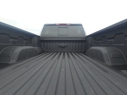 Used 2025 Chevrolet Silverado 1500 LTZ w/ LTZ Premium Package AWD/4WD image 12