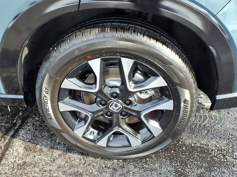 Certified 2026 Honda HR-V EX-L image 12