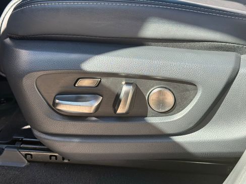 Used 2024 Lexus LX 600 F Sport image 32