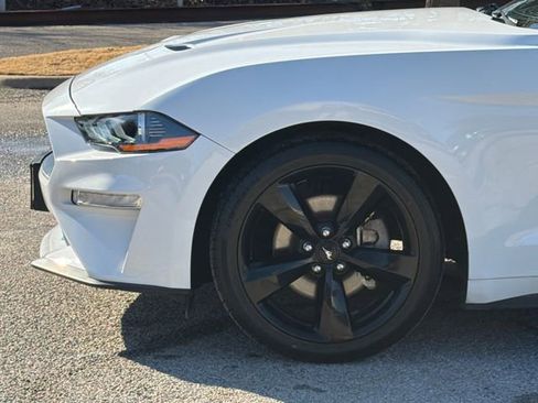 Certified 2022 Ford Mustang Coupe w/ Equipment Group 101A image 5