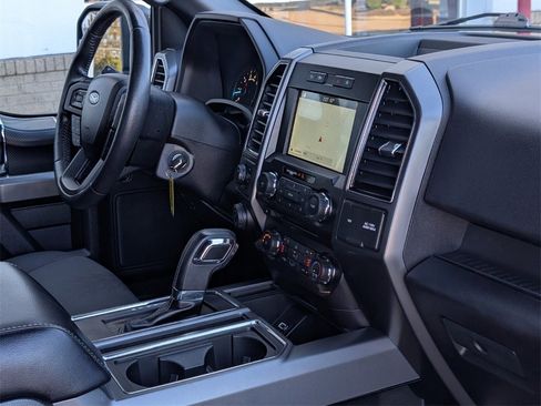 Used 2018 Ford F150 XLT w/ Equipment Group 302A Luxury image 41