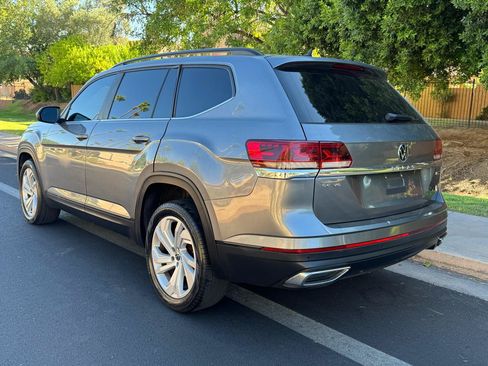 Used 2021 Volkswagen Atlas SE AWD/4WD image 3