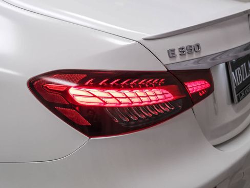 Certified 2022 Mercedes-Benz E 350 Sedan image 7