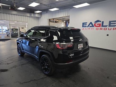 New 2026 Jeep Compass Latitude AWD/4WD image 8