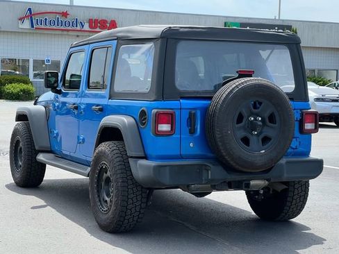 Used 2022 Jeep Wrangler Unlimited Sport AWD/4WD image 11