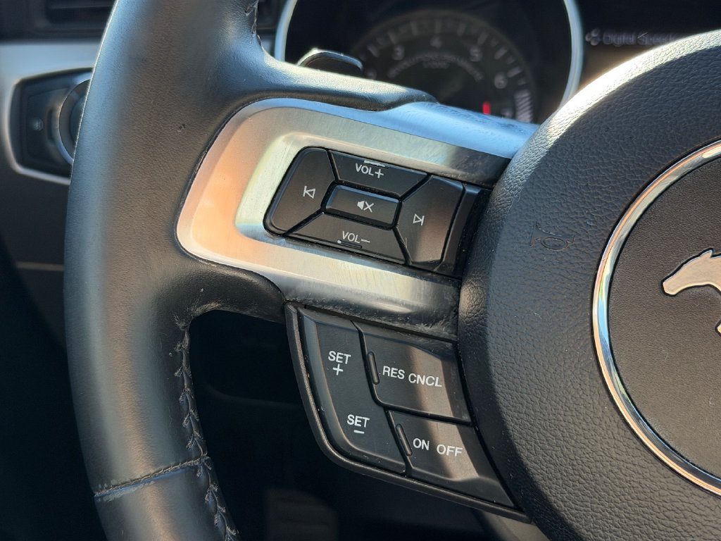 Used 2020 Ford Mustang Premium RWD image 24