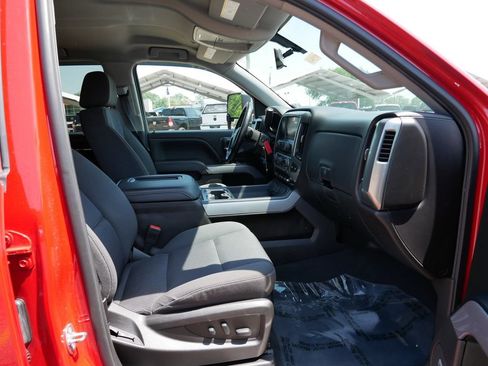 Used 2018 Chevrolet Silverado 1500 LT w/ All Star Edition AWD/4WD image 8