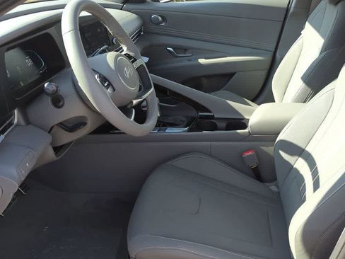 New 2026 Hyundai Elantra SEL Sport Premium FWD image 16