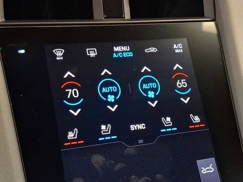 Used 2021 Porsche Taycan Turbo S image 17